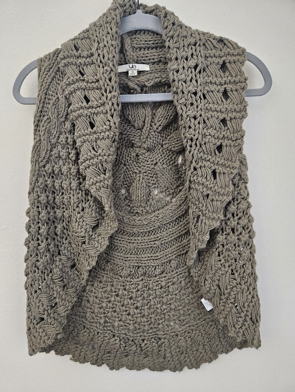 Ya Los Angeles Olive Open-Front Crochet Cardigan Vest